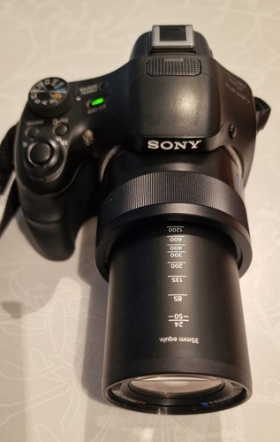 Sony Cyber-shot DSC-HX400V 20.4 MP Digitalkamera - Schwarz - Bild 7 von 8
