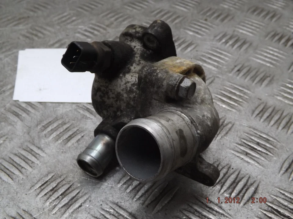 Корпус термостата ручной Kia Sportage 1,7 дизельный Mk3 2010-2016A - Изображение 2 из 4