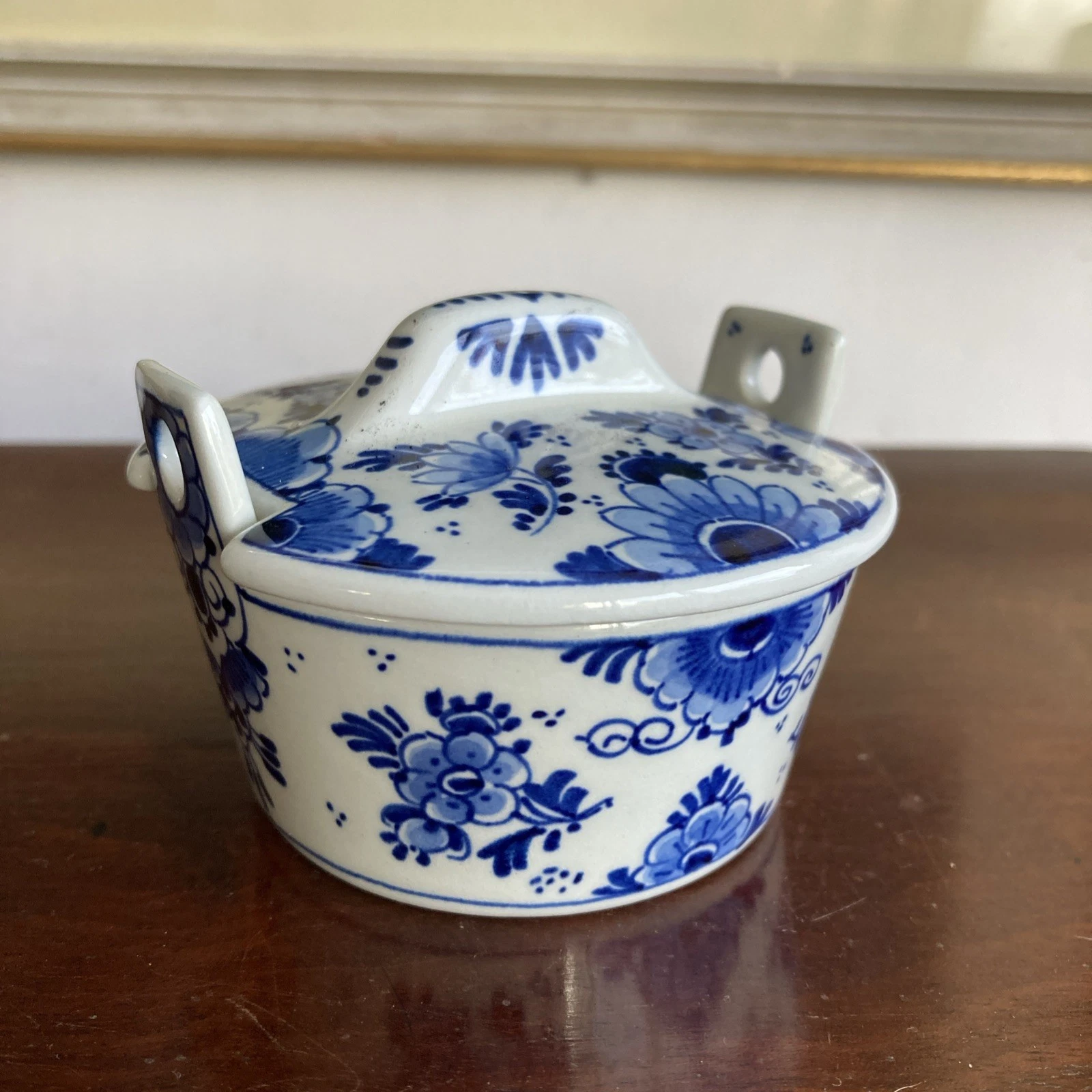 Vintage 1977 Royal Delft small Cream Butter Dish 78 x 53mm