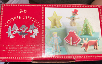 Nordic Ware Christmas set 6 3-D Standing Cookie Cutters Star Reindeer Snowman 