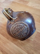 Brocca da bartmann di Reinhold Merkelbach, Grenzhausen con coperchio in latta