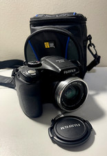 Fujifilm FinePix S700 Black Digital Camera 10x Zoom 7.1 Megapixels-Fully Tested