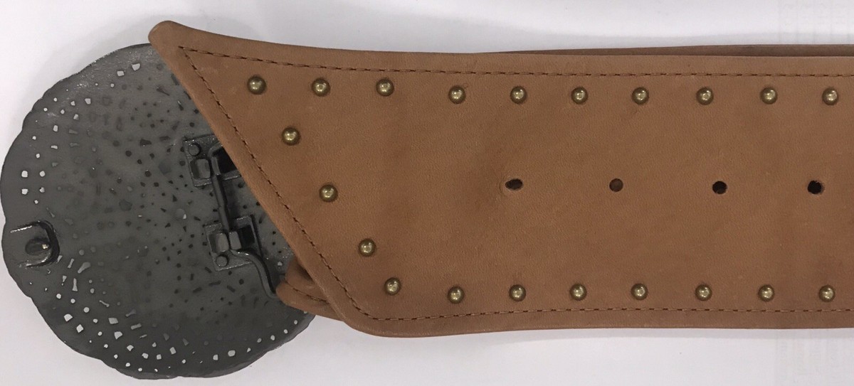 Fossil Womens Medium Wide Leather Belt Brown Gold Tone Studs  display picture 1