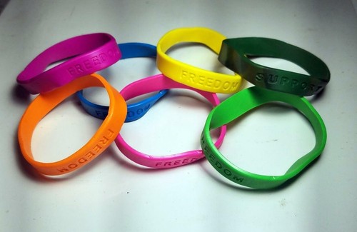 W@W! 1 Dutzend (12) SILIKON KAUTSCHUK ARMBAND ARMBÄNDER! STÜTZTRUPPEN, FREIHEIT - Bild 2 von 3