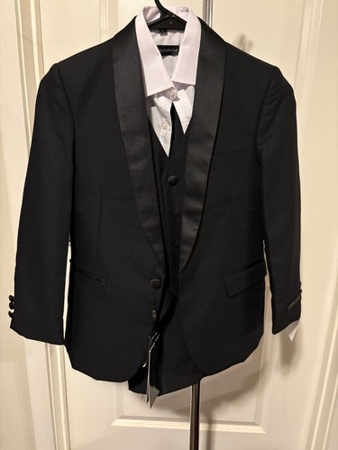 Kids World Of USA Black 4 pc Suit Blazer/White Long Sleeve/Vest/Pants 8 NWT’S - Picture 4 of 15