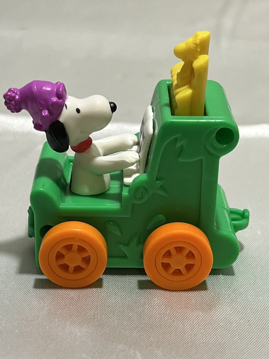 McDonald's 1994 Birthday Train Happy Meal Toy Peanuts Snoopy