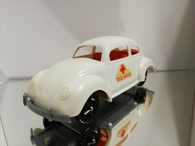 Wader VW Volkswagen Beetle Rode Kruis in White Dutch Promo Plastic