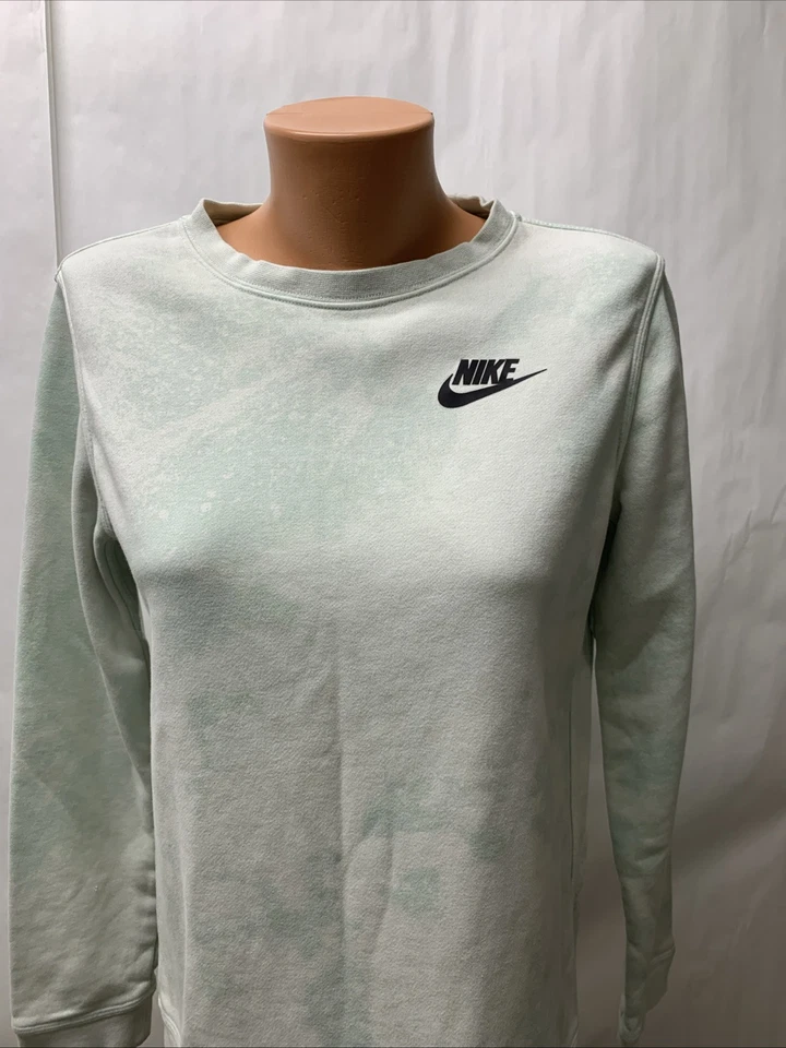 Nike Girls XL Pastel Green Tie Dye Long Sleeve Sweatshirt Pullover Standard Fit - Image 2 of 4