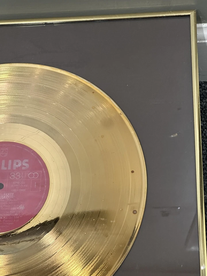 Placa de álbum vintage 1982 CRIA Gold Record Award Song for Liberty Philips Canadá - Imagem 3 de 4
