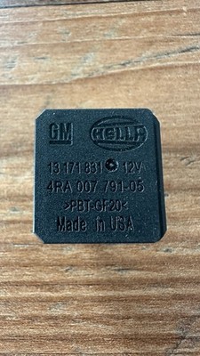 Opel / GM - Relais, Relay, Multifunktionsrelais - 13 171 831 - Hella