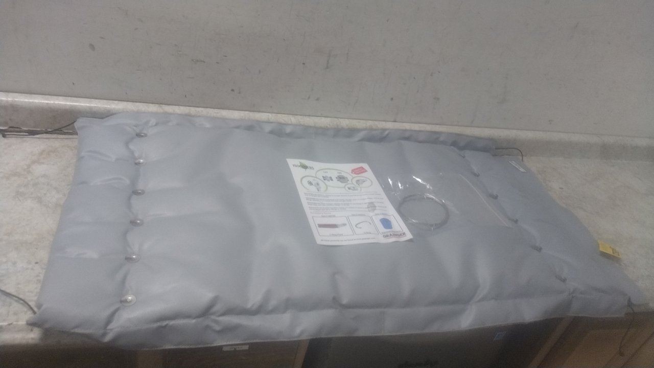Unitherm IW4824 4 Ft Length 24 In Width Flange and Valve Insulation