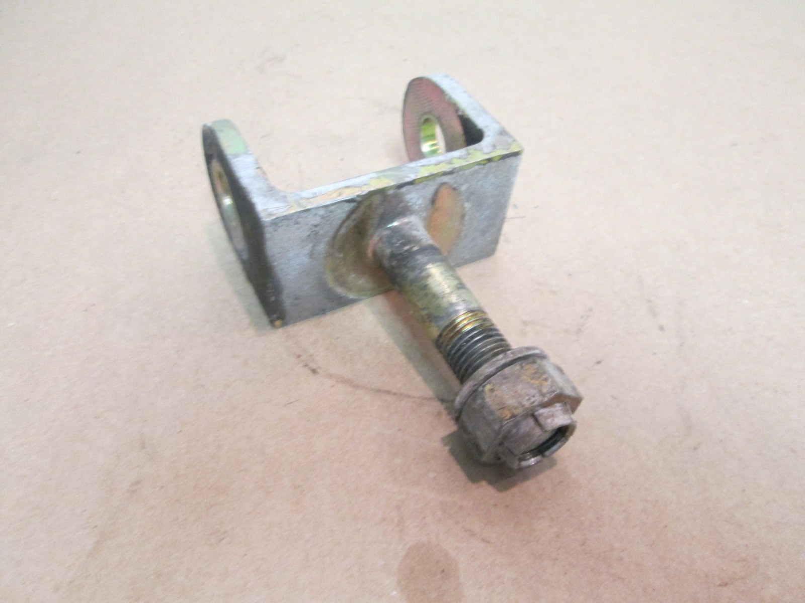 Ferrari  Testarossa, 348, 512 TR, 412  - Rear Lower Suspension Fork # 116690