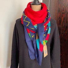 Color block wrap/scarf  red