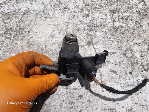 Volkswagen Polo Ignition Barrel Switch W/ Key &Door Lock Kit 2007 9N3 4B0905851Q - Picture 5 of 16