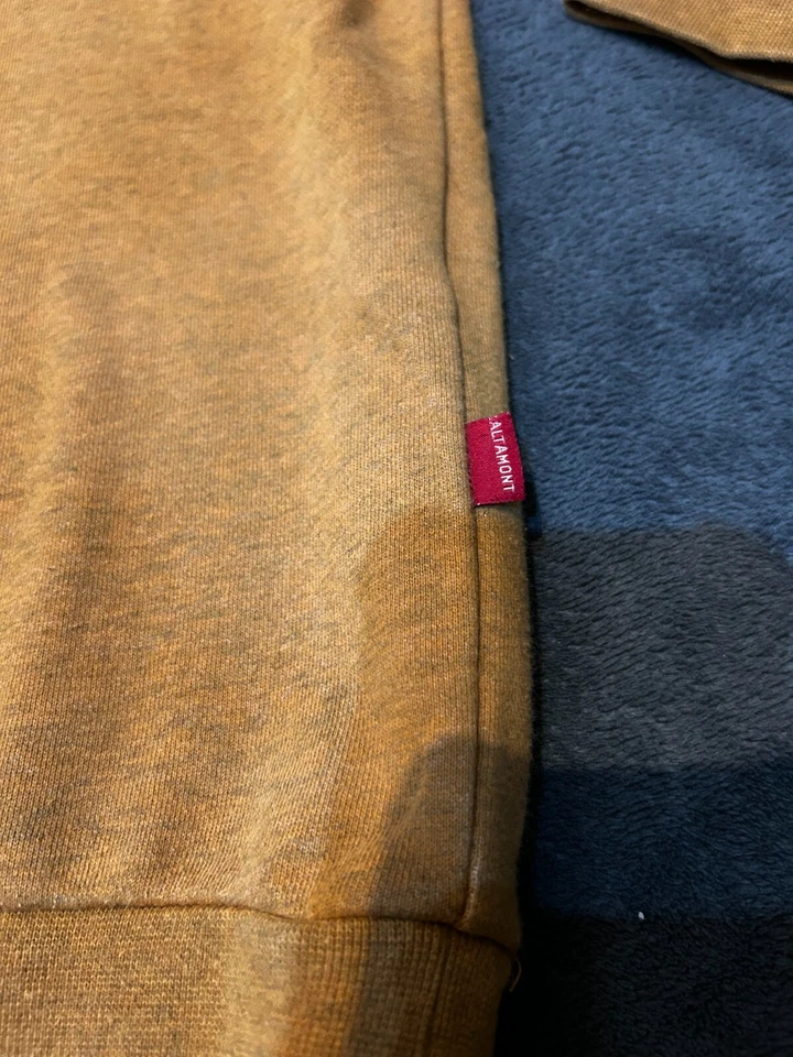 Altamont Men’s Mustard Yellow Jumper Sweatshirt Medium (Free P+P) - Image 4 of 4