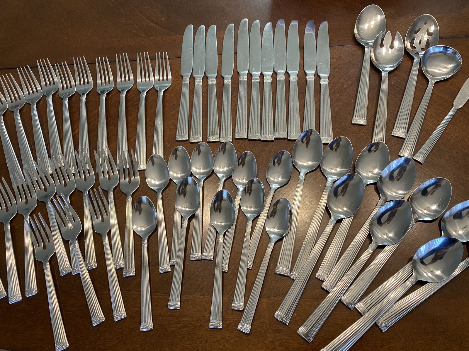 58 Pcs CAMBRIDGE Stainless Steel Flatware Silverware Mosaic Style