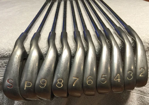 Level One - Set of 10 Par Ace Irons - 2-SW - RH - Steel Shaft - Golf Clubs