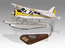 De Havilland DHC-2 Beaver Kenmore Air Desk Wood Airplane Model Large Scale 1/32