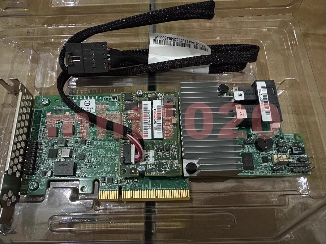 Lenovo ThinkSystem 01PE852 730-8i 2GB 8-Port 12G SAS RAID