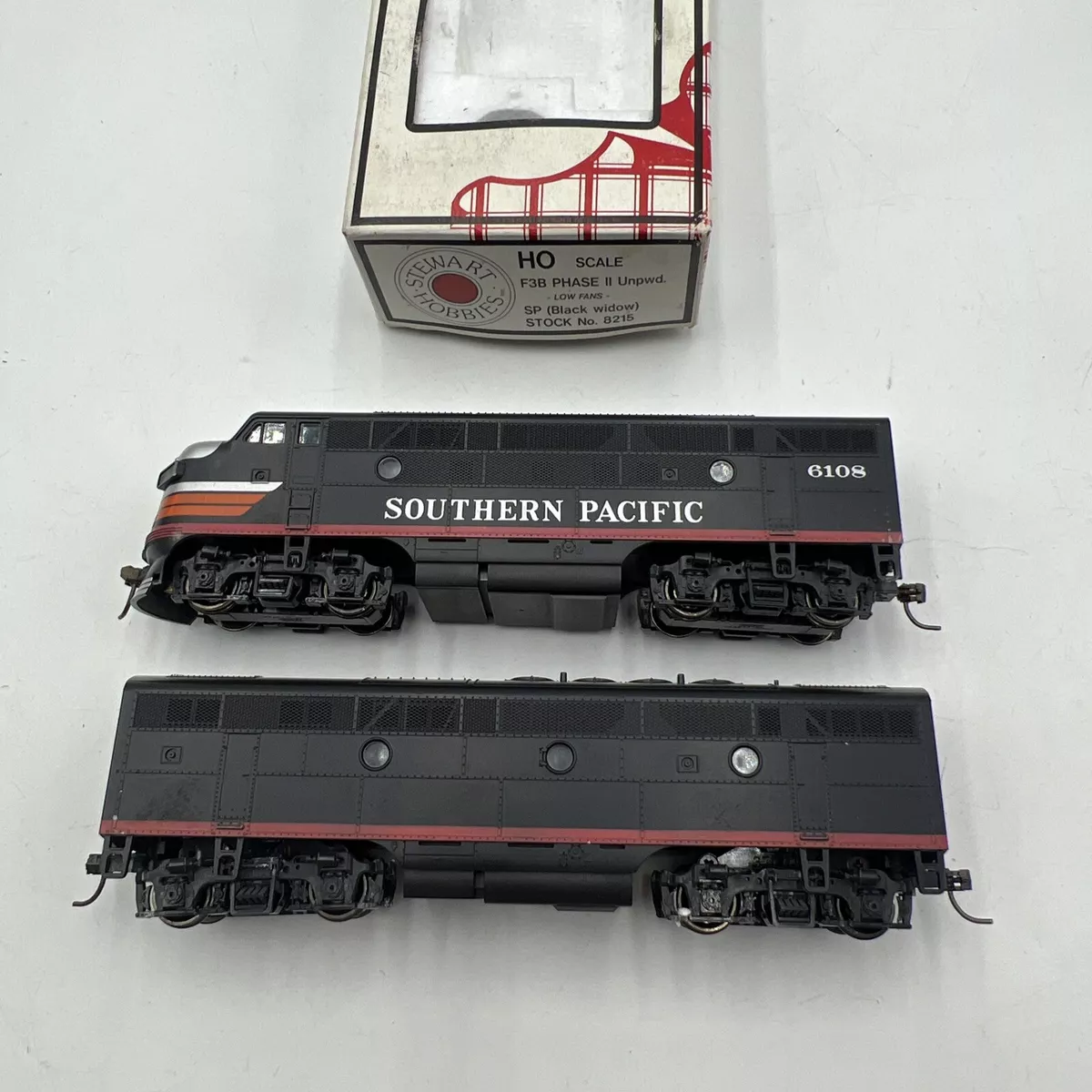 STEWART KATO SOUTHERN PACIFIC F3A POWERED DIESEL LOCOMOTIVE 6108 & F3B DUMMY EUC