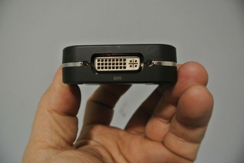 eVGA 100-U2-UV16-A1 UV Plus+ 16 USB 2.0 DVI VGA Display Adapter - Picture 2 of 6