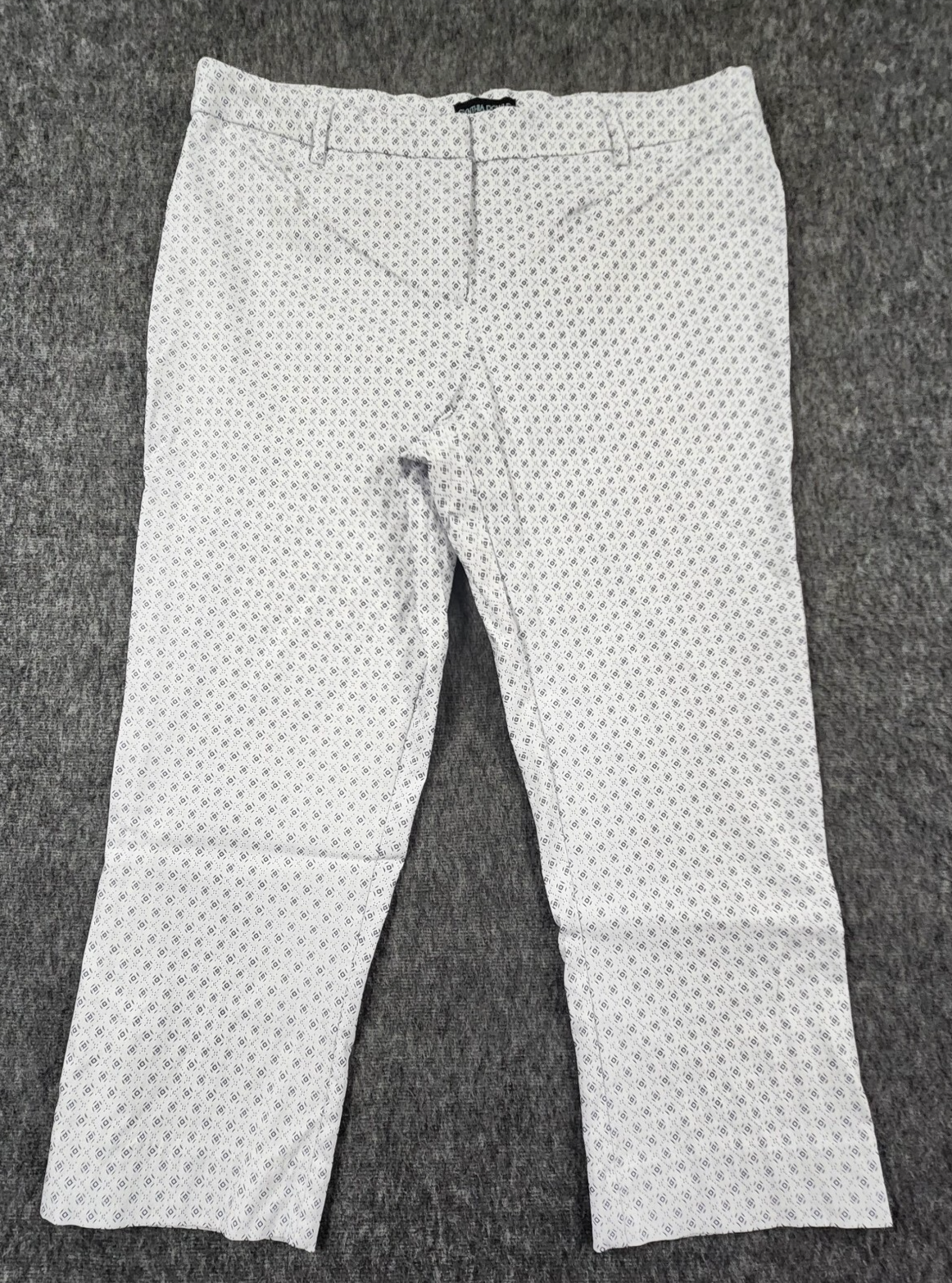 Foto 1 di 20