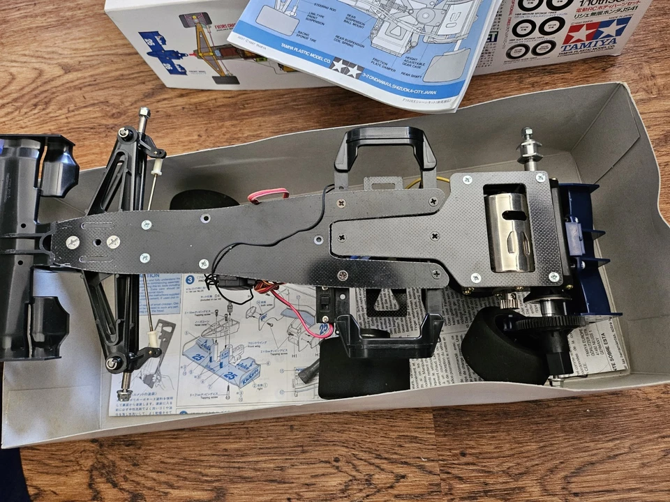 Tamiya F103 RX  & Ligier Mugen Honda JS41 Nur Gebaut! Nie Gefahren! - Bild 4 von 4