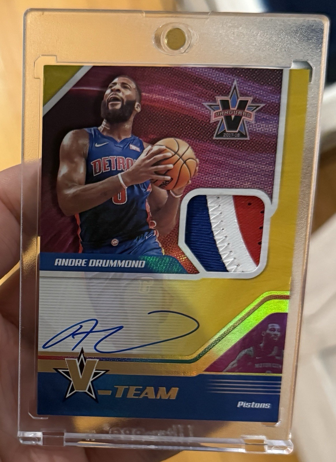 2017 Panini Vanguard Andre Drummond V-Team Good Jersey Patch Auto /10 💎 3 Color