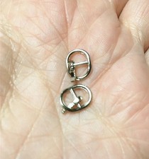 Morezmore M01020-Silver-2 2pc Miniature Doll Belt Shoe Buckles 1:6 Scale 5.5mm