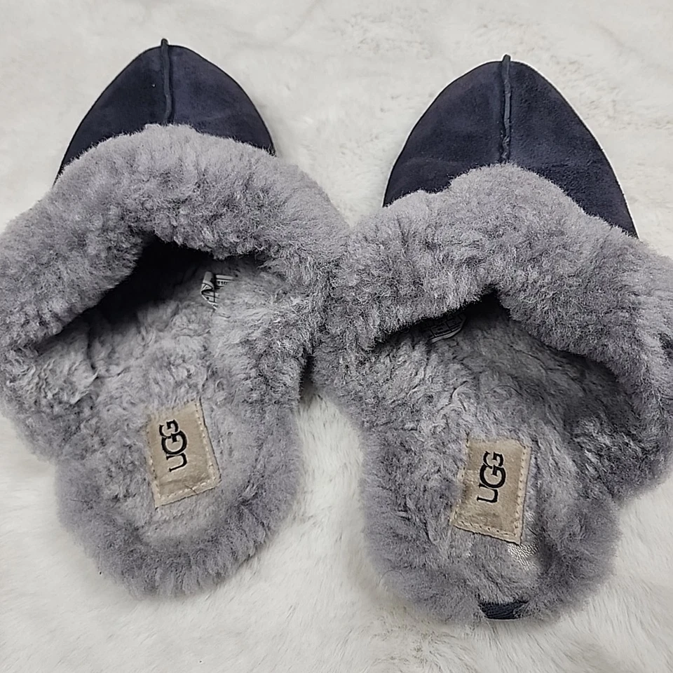 Chinelo Feminino UGG Scuffette Ii, Azul Eva / Farol, Tamanho 10 - Imagem 3 de 4