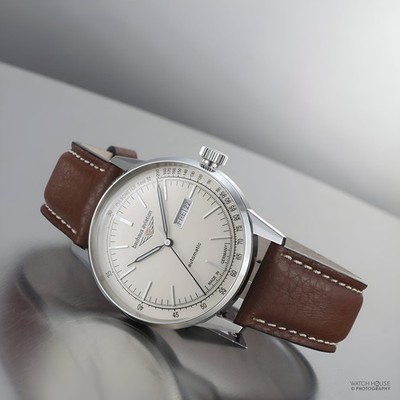 Bauhaus Aviation G38 Automatik Herrenuhr 2366-5 Beige