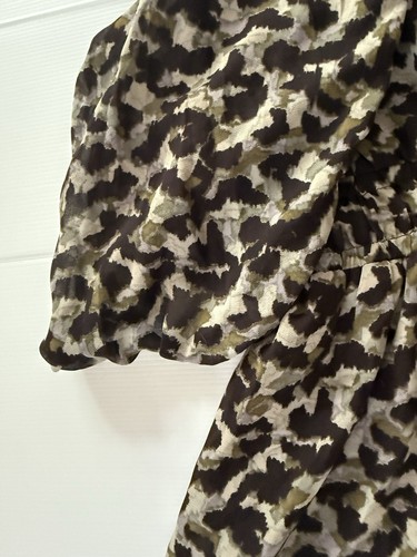 City Chic Size Medium Plus-size Leopard Print Elastic Tie Waist Dress Short - Picture 3 of 13