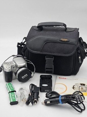 Kodak EASYSHARE Z710 7.1MP Digital Camera Silver 10x Zoom BUNDLE Fully Tested