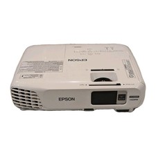 Epson EX6220 LCD Projector-White Includes Remote Power Supply Carrying Bag