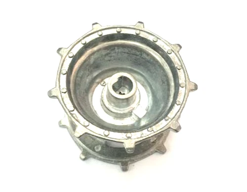 Henglong RC Tank 1/16 2.4Ghz German King Tiger Metal Driving Wheel 3888 Part - Image 4 of 4