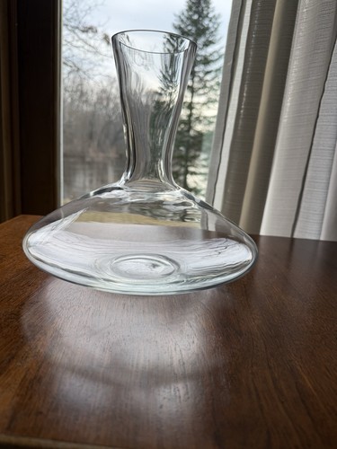 Wine Decanter - Clear Glass, Wide Aeration Area