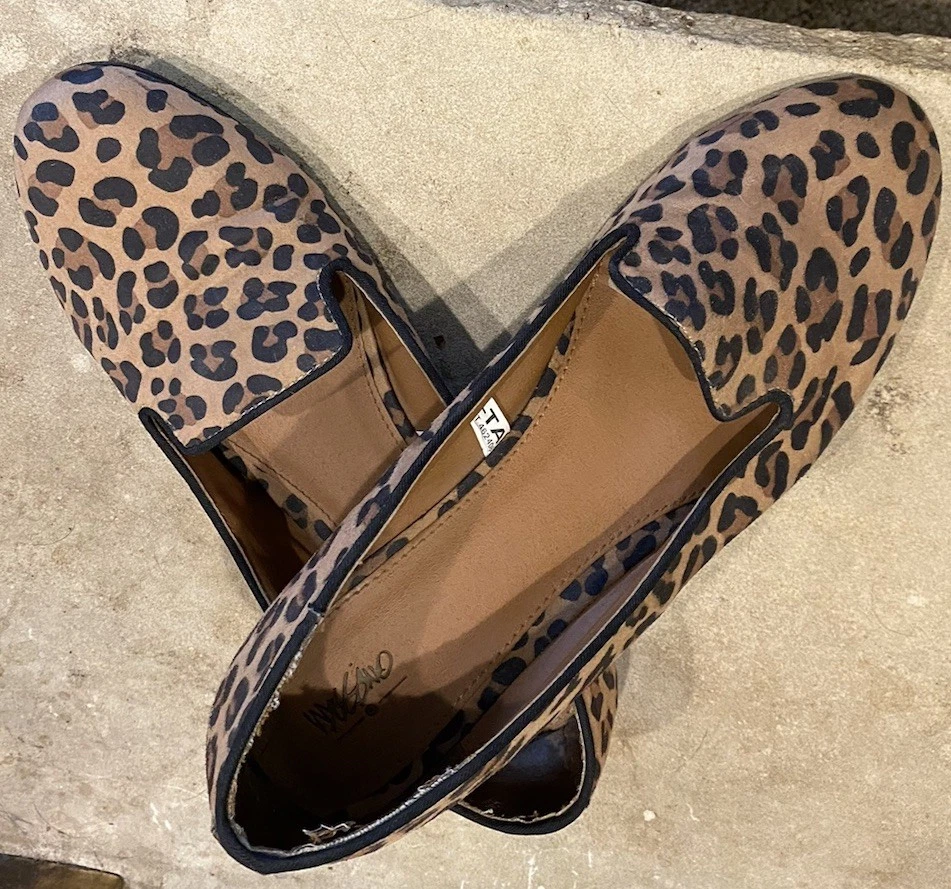 Mossimo Women’s Size 10M Slip On Multicolor Animal Print Loafers W/hidden Heels - Image 2 of 4