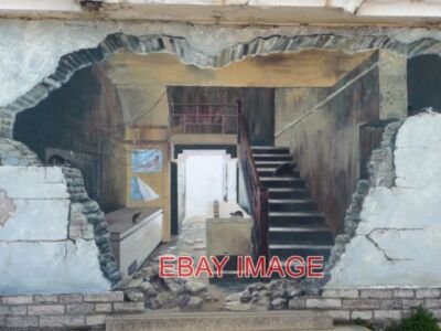 FOTO EIN KAPUTTES HAUS SCHWANAGE DORSET IST ES TATSÄCHLICH NICHT.  DIES IST EIN WANDBILD/GRAFFITI