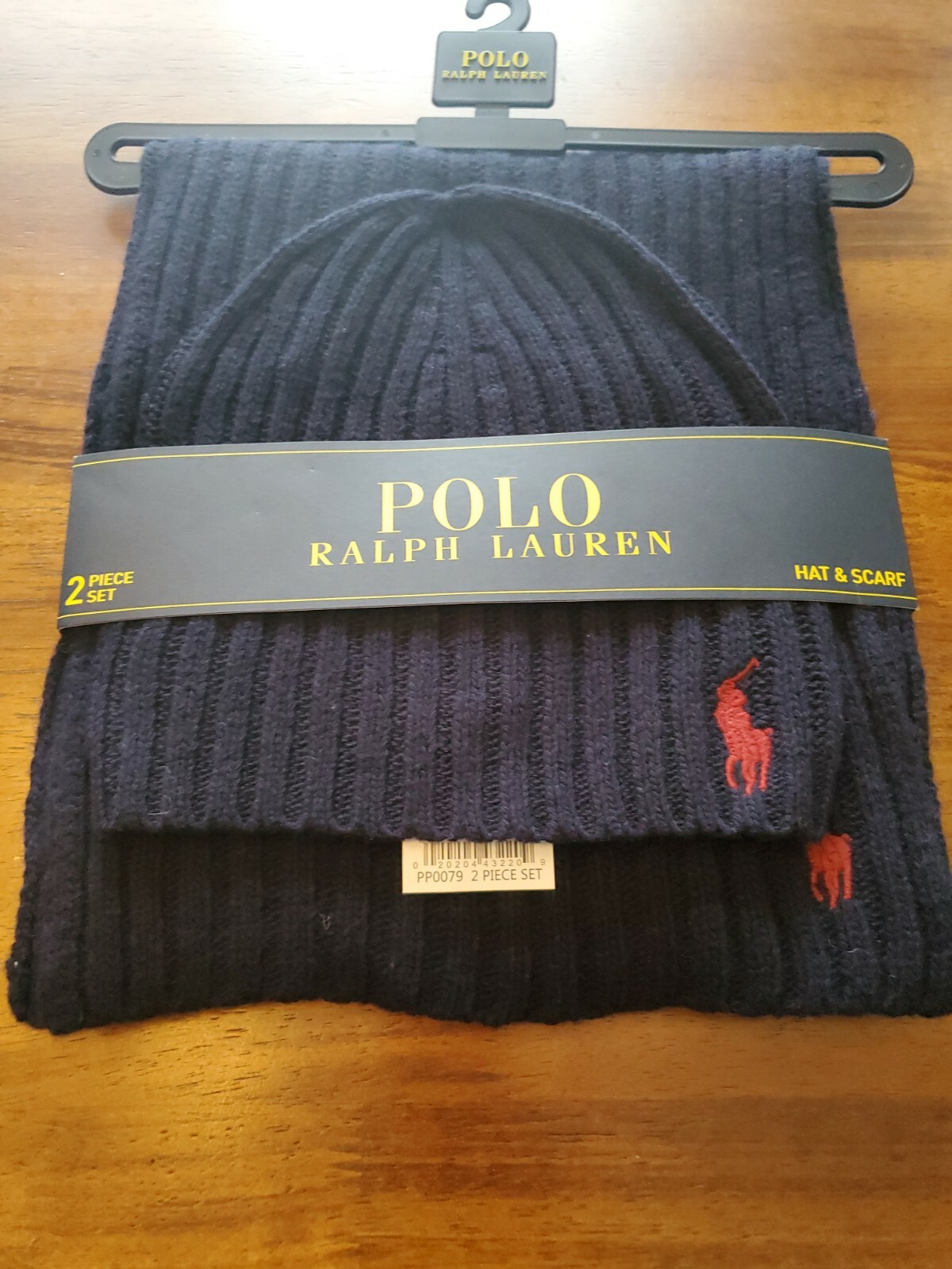 Polo Ralph Lauren set cappello sciarpa misto lana agnello blu navy con pony rosso