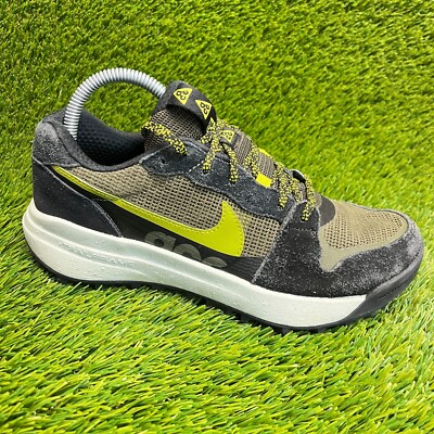 Nike ACG Lowcate Mens Size 6.5 Green Black White Athletic Hiking Shoes Sneakers