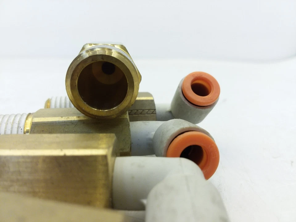 SMC KQ2W07-36S EXTENDED MALE ELBOW 3/8" NPT 1/4" OD TUBE LOT OF 5 NNB - Image 4 of 4