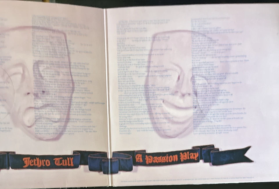 JETHRO TULL A PASSION PLAY FIRST PRESS VINYL W/ THEATRE PROGRAM IMPORT EXCELLENT - Image 2 of 4
