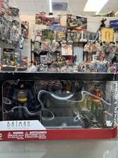 DC Collectibles Batman: The Animated Series Batman & Robin with Bat-Signal NIB
