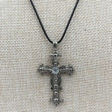 Vintage Ornate Silver Cross Pendant Necklace Fleur De Lis Crystal Gothic Victori