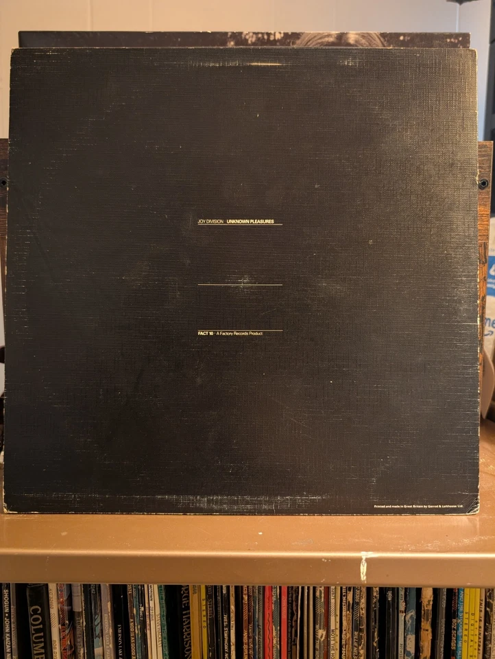 Joy Division: Unknown Pleasures. 1979 UK LP Fact 10 Vinyl Record. Textured Cover Foto 2 de 4