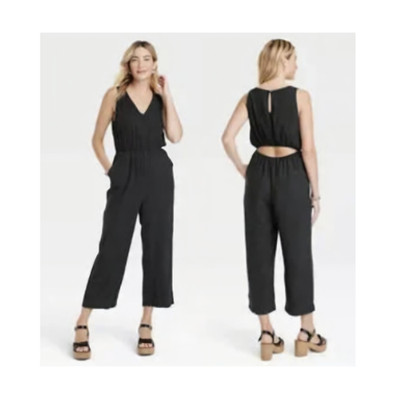 Universal Thread Black Linen Blend Sleeveless Jumpsuit Cut-Out Back Pockets