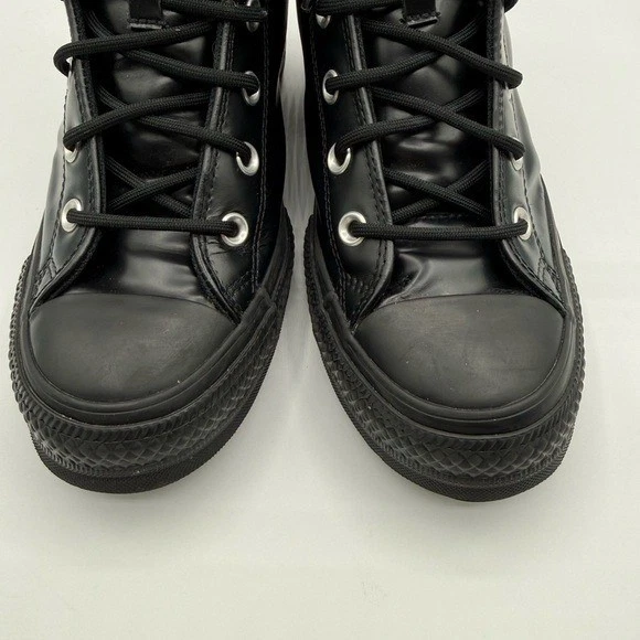 ZAPATILLAS CONVERSE PARA MUJER CHUCK TAYLOR ALL STAR CLÁSICAS DE CUERO CON CUÑA Talla 9.5 Foto 4 de 4