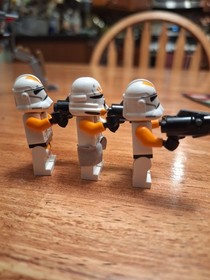 LEGO Star Wars: Utapau Troopers (75036) Missing Clone Airborne Trooper MF