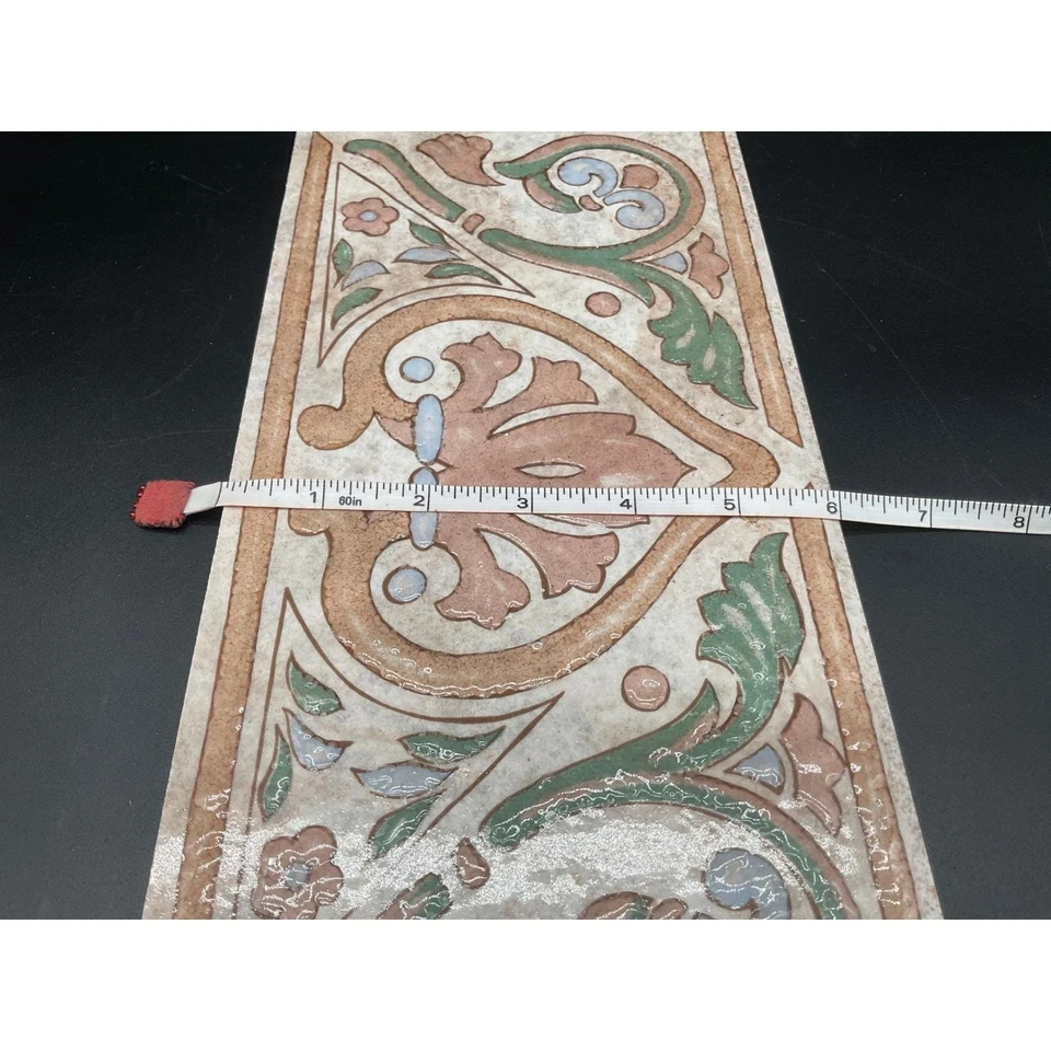 Azulejo de pared de cerámica decorativo italiano 6′′ × 12′′ desplazamiento acento floral hecho en Italia Foto 2 de 4