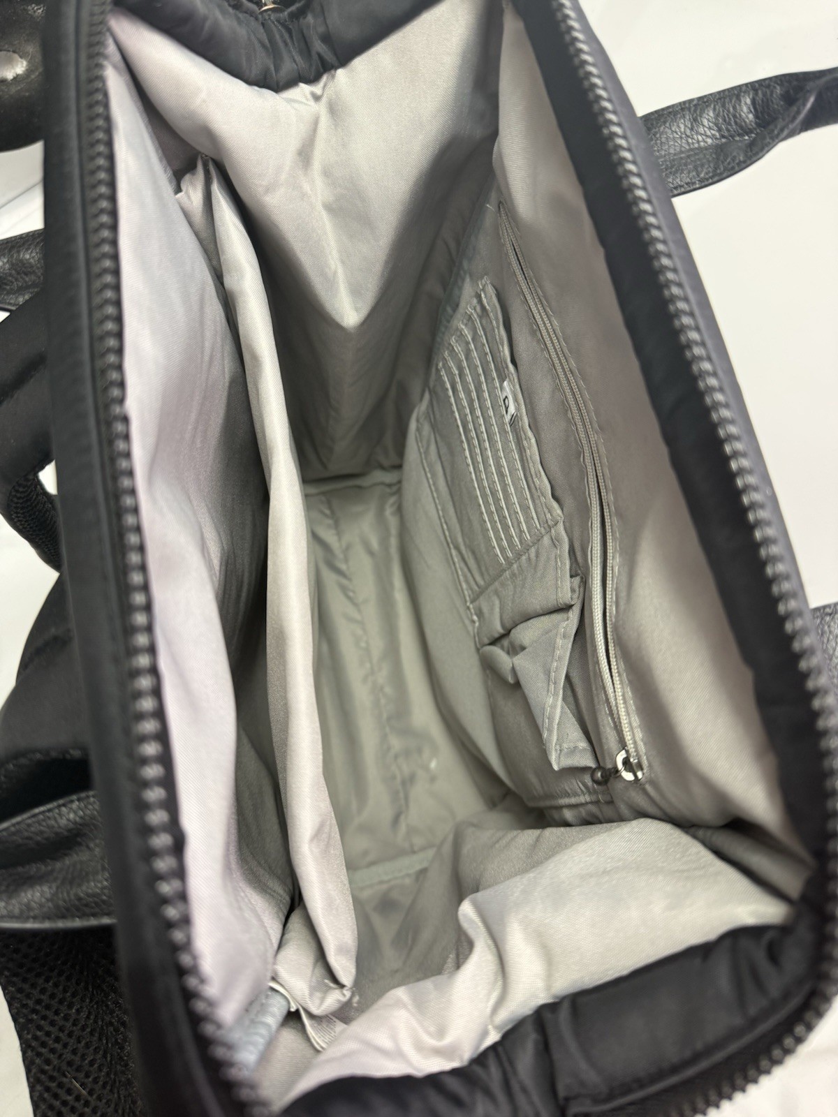 Baggallini Soho Backpack Lightweight Travel Laptop Backpack Women EUC MSRP $110